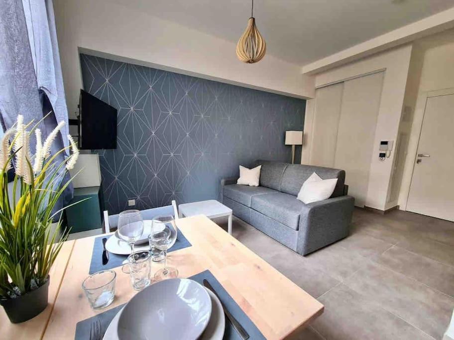 Bertaina - Cosy Gare - Liberation * Nizza